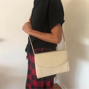 Vintage Jennifer Moore Leather Envelope Handbag off white